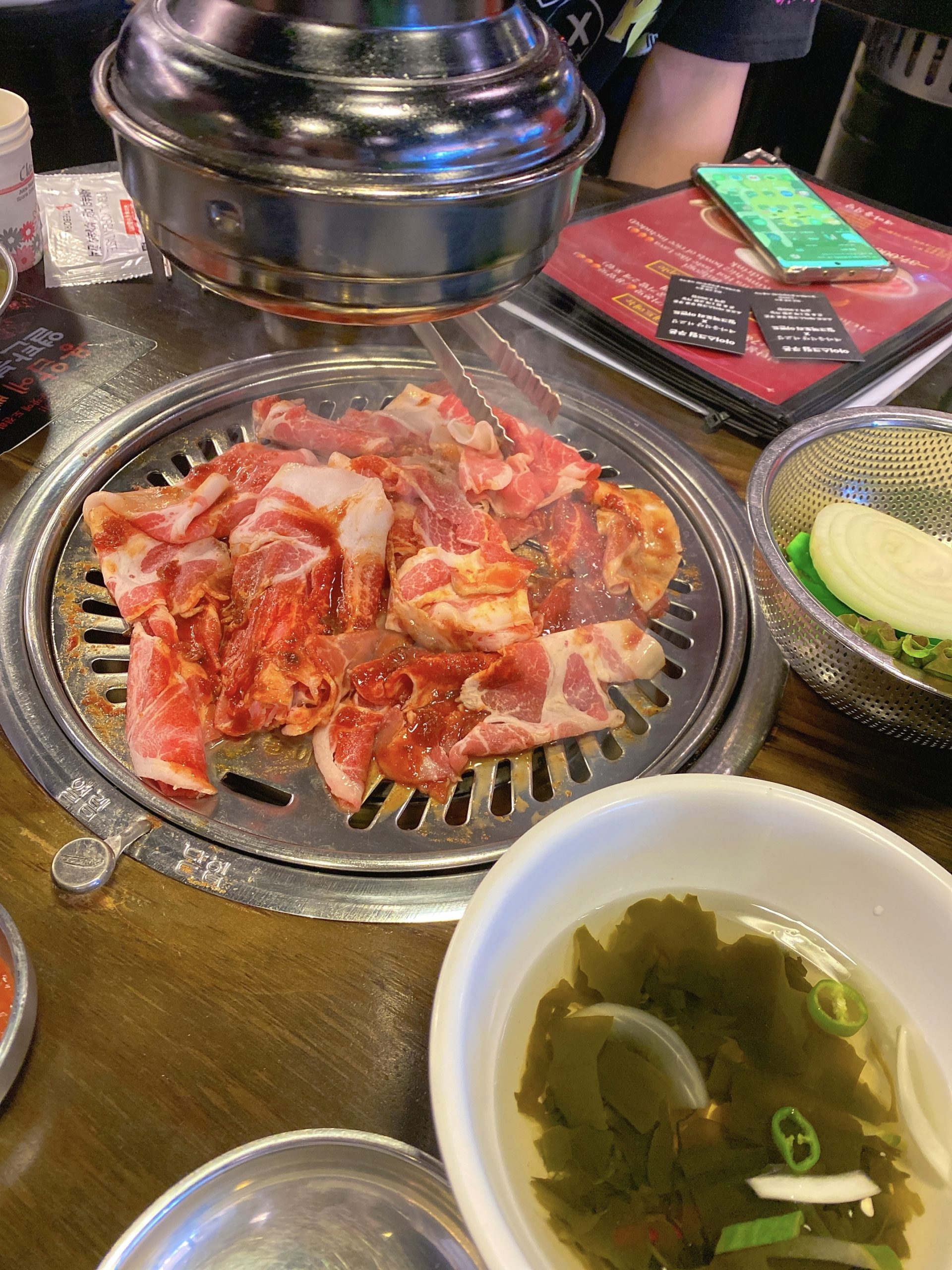 【韓国・ホンデ】迷ったらここに行け！絶品プルコギ＆チゲ・ポックンパが食べれる24時間営業のセマウル食堂