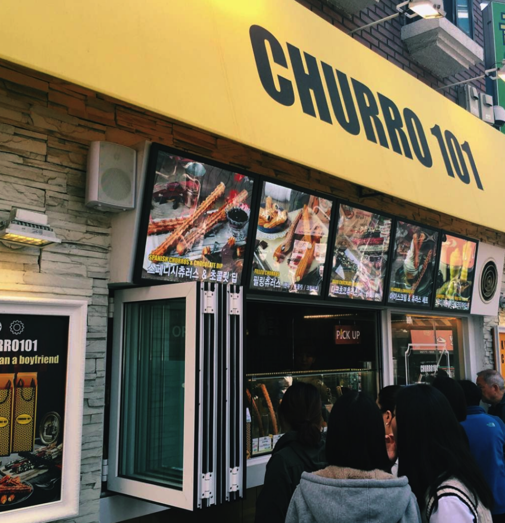 【韓国・弘大】出来立てサクサクのチュロスが食べられる！大人気のチュロス専門店「CHURRO 101」